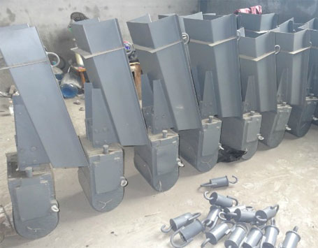 電磁振動給料機發貨現場